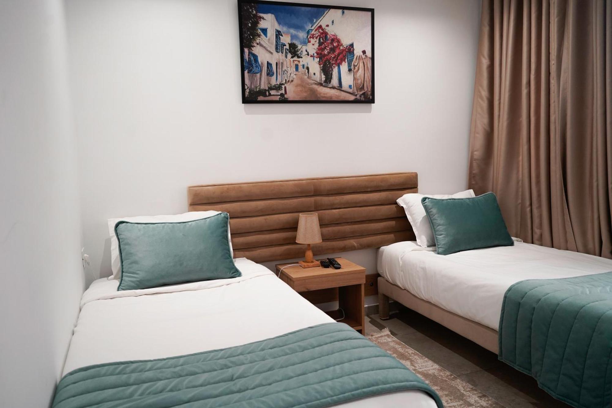 Hotel Suisse Tunis Exterior photo